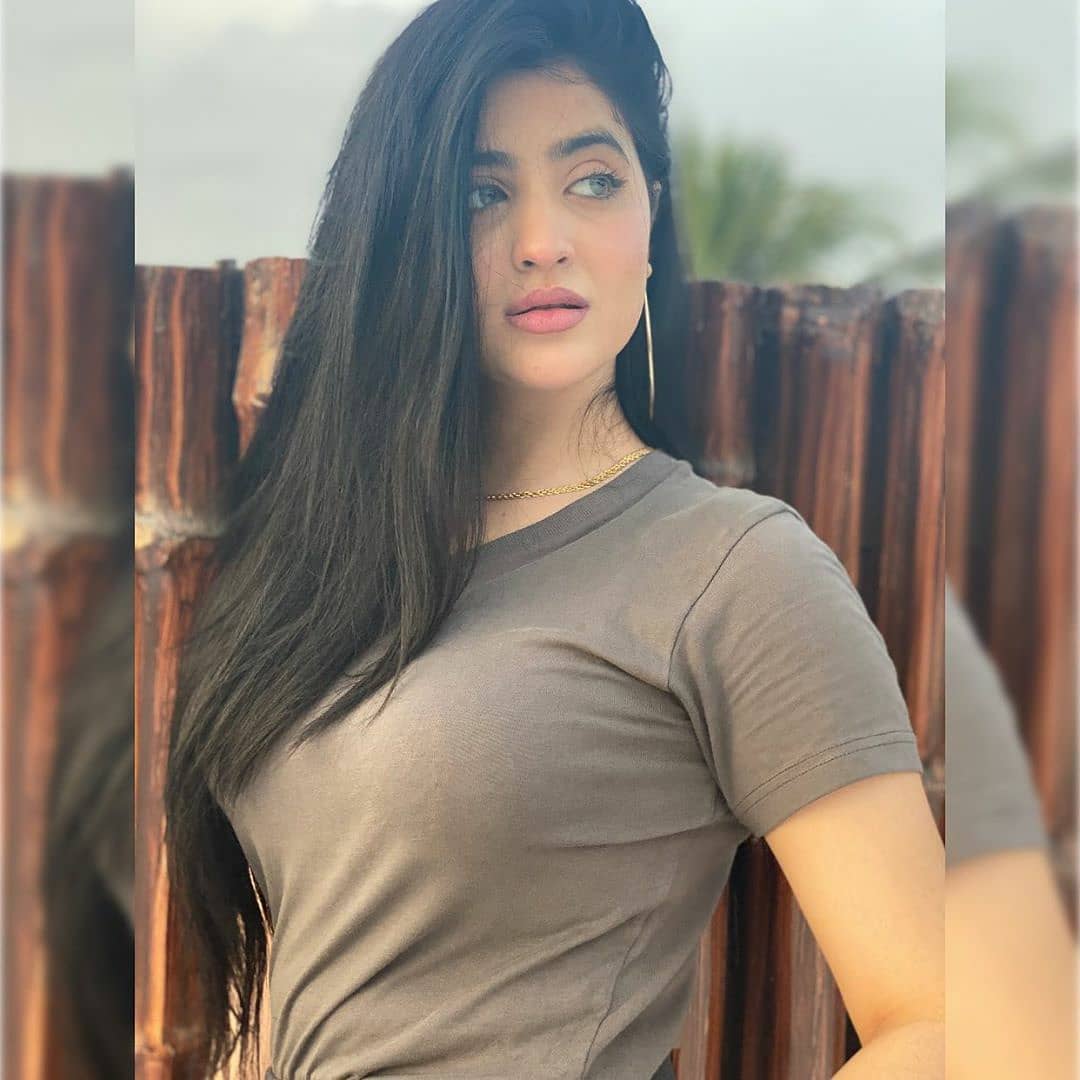 Avni — profile photo, Mathura
